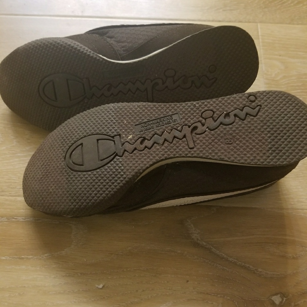 Sneakers - Picture 3 of 3